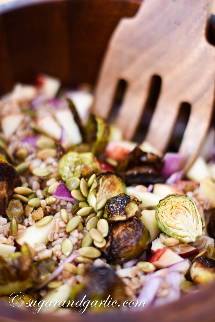 brussels sprouts and farro salad