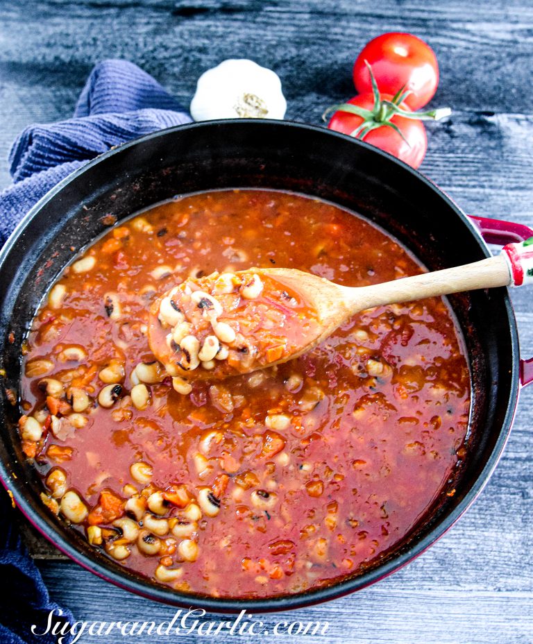 Loubiya (Egyptian Black Eyed Pea Stew) - Sugar & Garlic